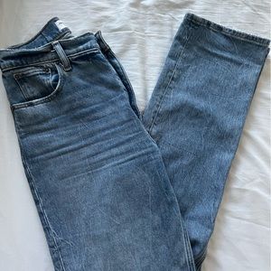 Abercrombie & Fitch 90s straight ultra high rise jean in medium wash